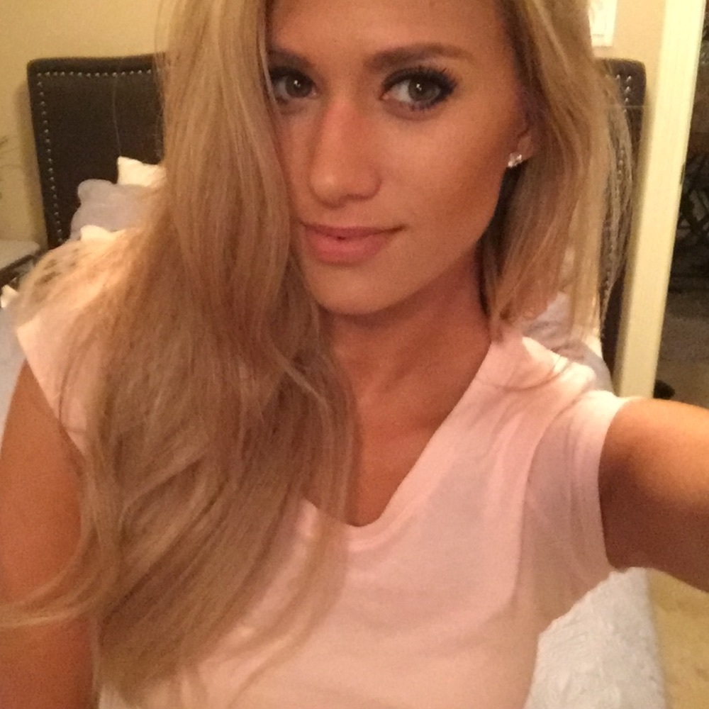 Meet your Posher, Samantha