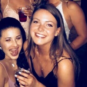Meet your Posher, Ally