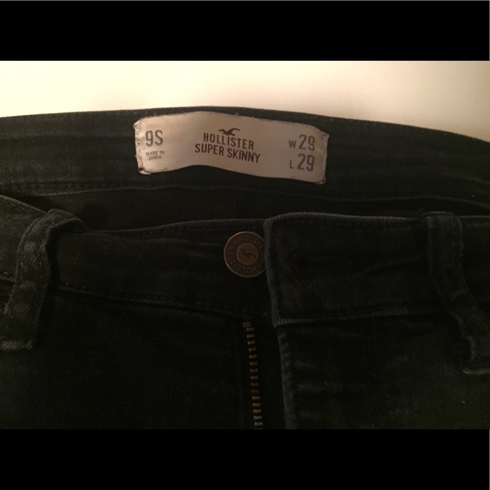Hollister pants