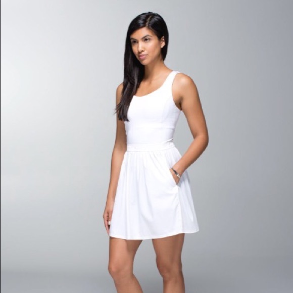 lululemon athletica Dresses & Skirts - Lululemon Club Dress | Size 10