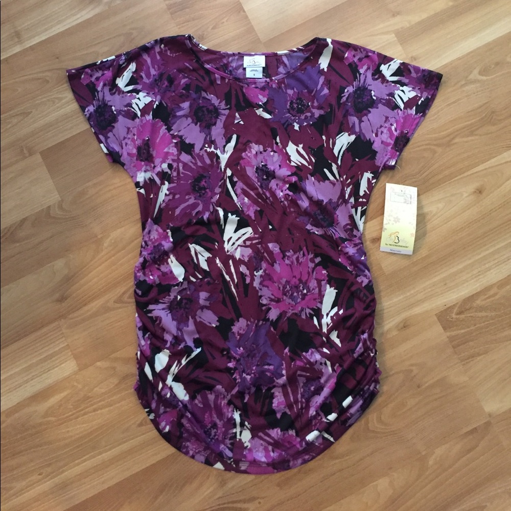 MATERNITY Short Sleeve Top