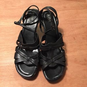 ⬇️ a.n.a  A New Approach platform shoes