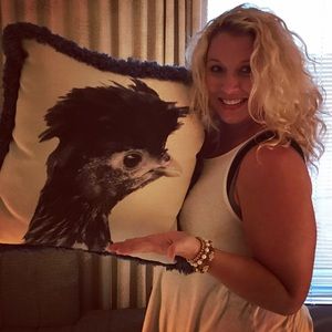 Meet your Posher, Debi