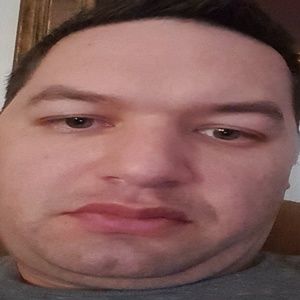 Meet your Posher, Adam