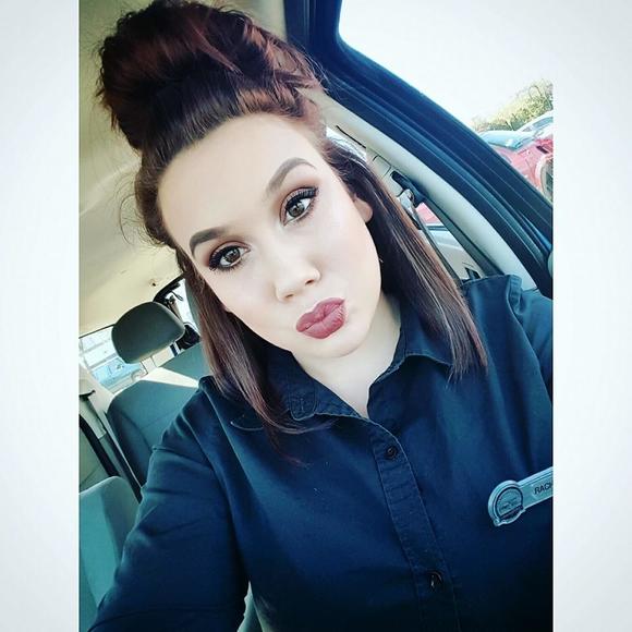 Meet your Posher, Rachel - Picture 1 of 1