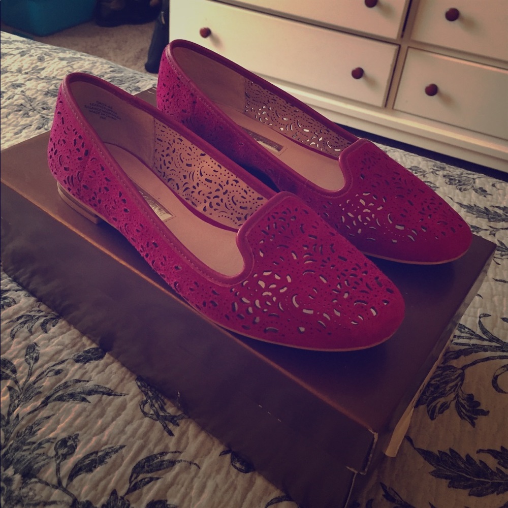 Audrey Brooke Magenta Laser Cut Flats - Sz 7