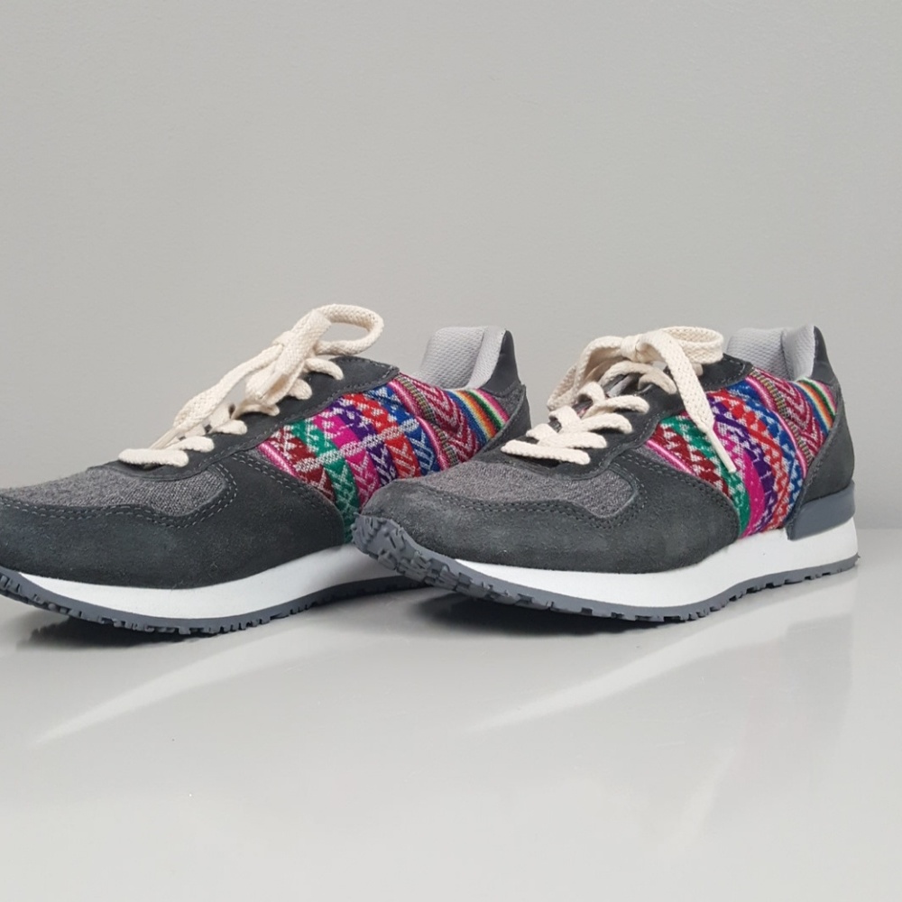 Inkkas size 8 medium