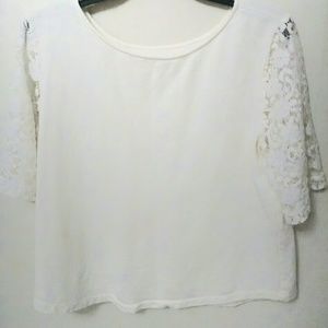 🎉 Loft Lace Sleeve Shirt🎉