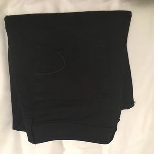 Size 6 super stretch jeggings, black