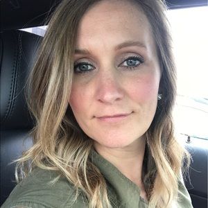 Meet your Posher, Andi