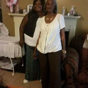 Meet your Posher, Pamela