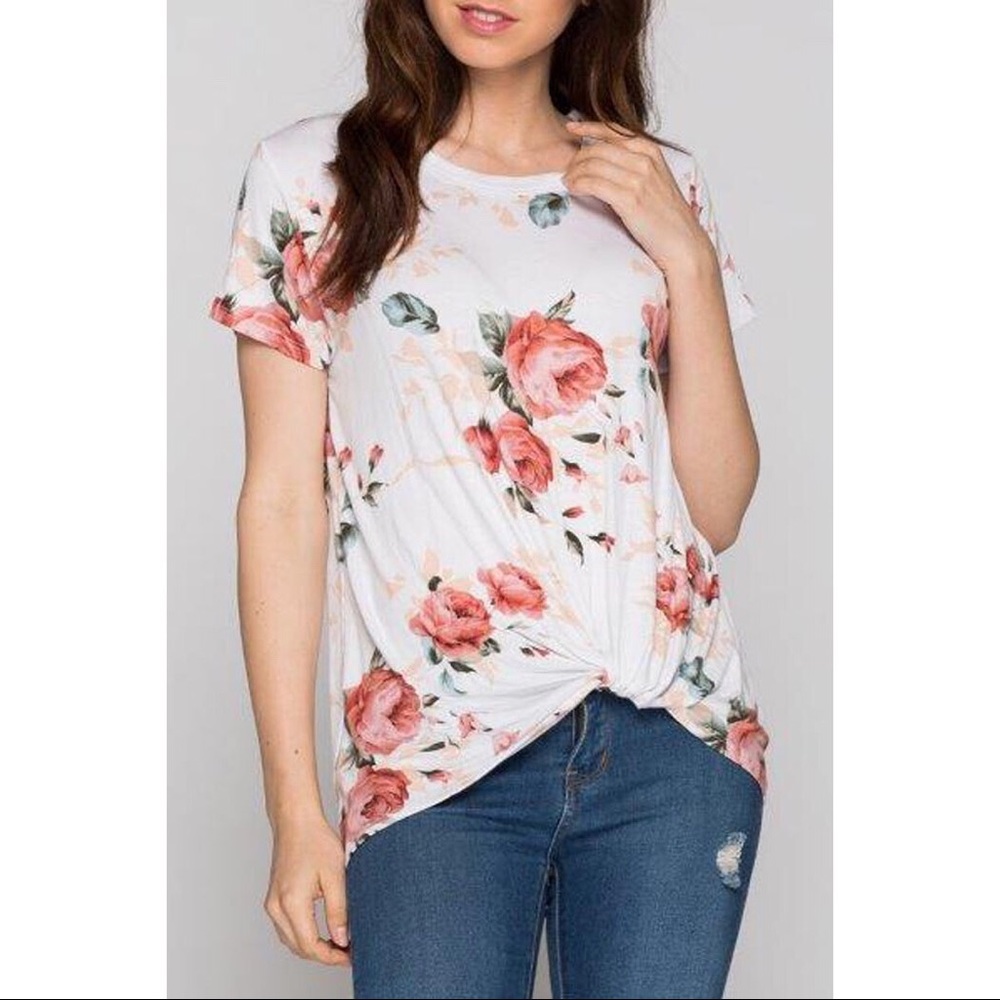 Ivory Floral Top with Twist - Picture 4 of 8