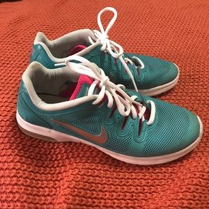 Nike air max fusion free run trainers