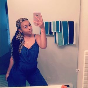 Meet your Posher, Mia