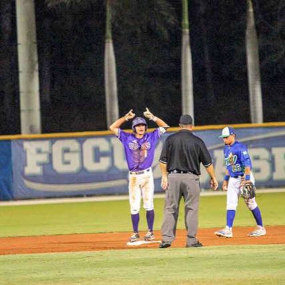 Meet your Posher, Blake