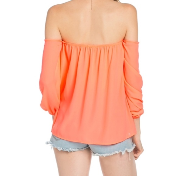 Off Shoulder Top - Picture 3 of 4