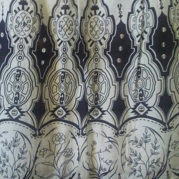 The Limited Pleated A-Line Skirt - Picture 4 of 5