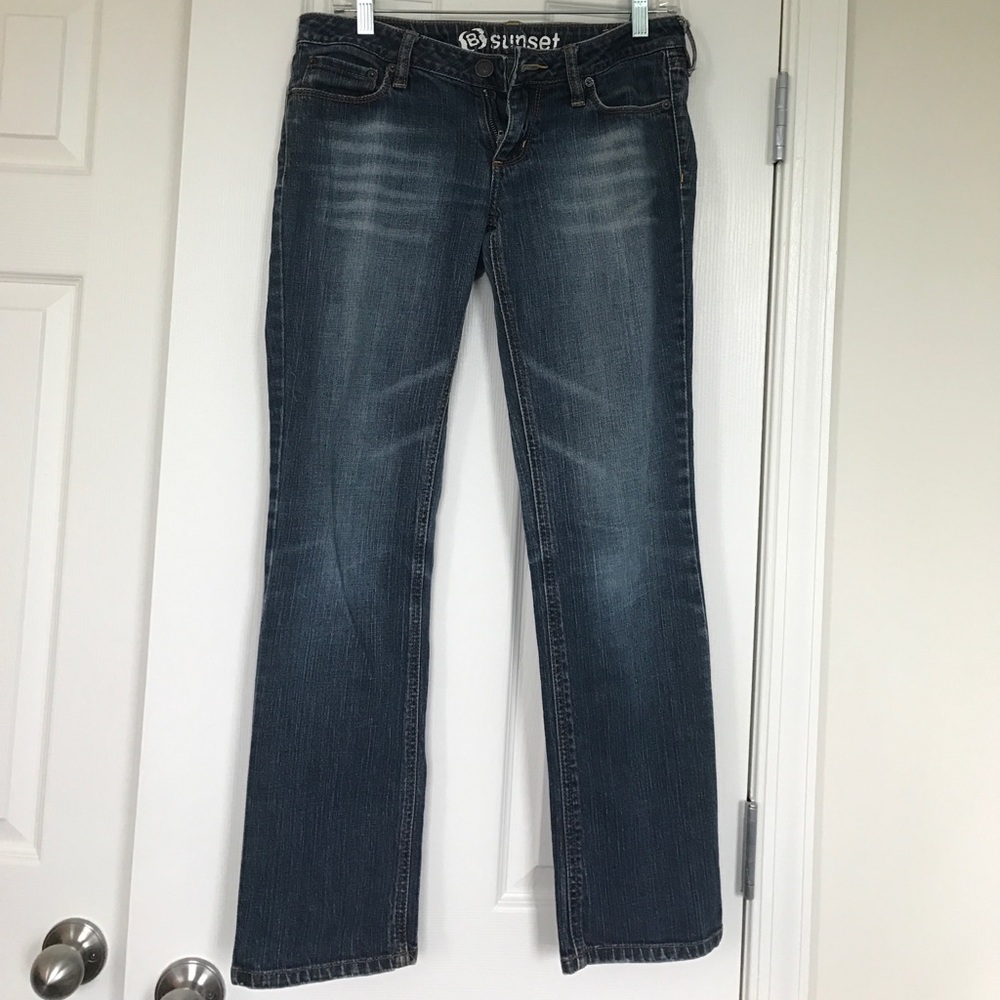 Straight leg Jeans