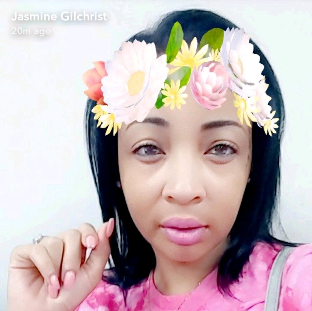 Meet your Posher, Jasmine