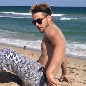 Meet your Posher, Brian