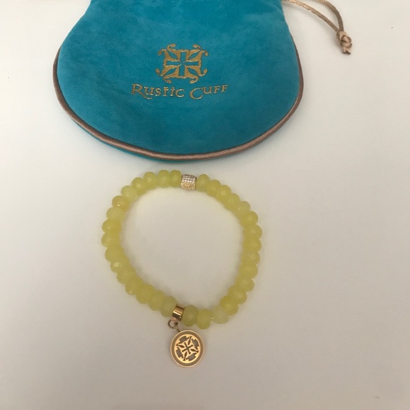 Rustic Cuff "Jenni" - Picture 3 of 3