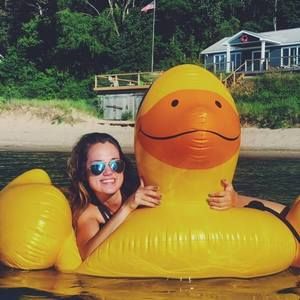 Meet your Posher, Emma marie