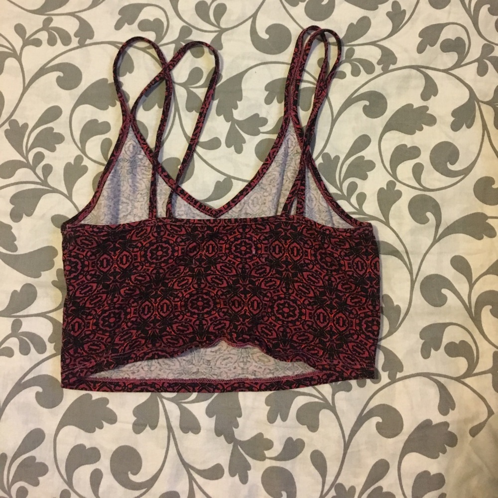 Crop top - Picture 2 of 2