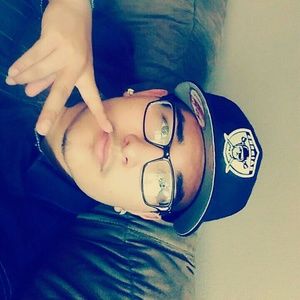 Meet your Posher, Jose