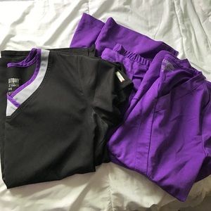 Greys Anatomy set. 2 tops 1 pair of pants