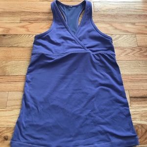 Size 6 purple V-Neck Lululemon tank
