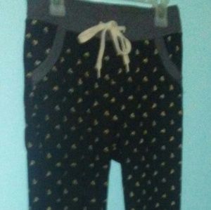 Cute caprice pants with awesome anchor 🎣 print