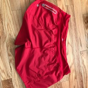 True red size 8 Lululemon shorts