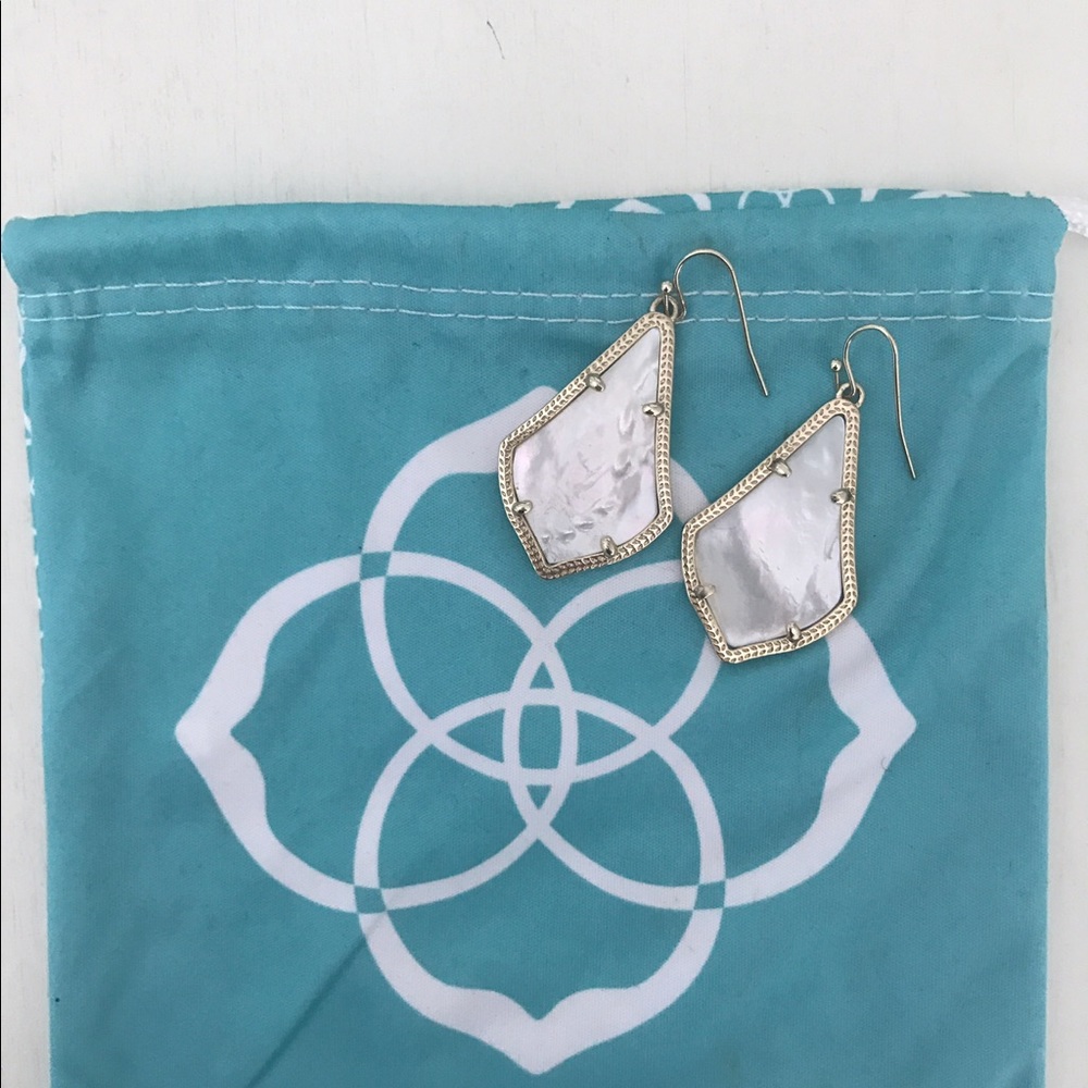 Kendra Scott Alex Earring in Ivory