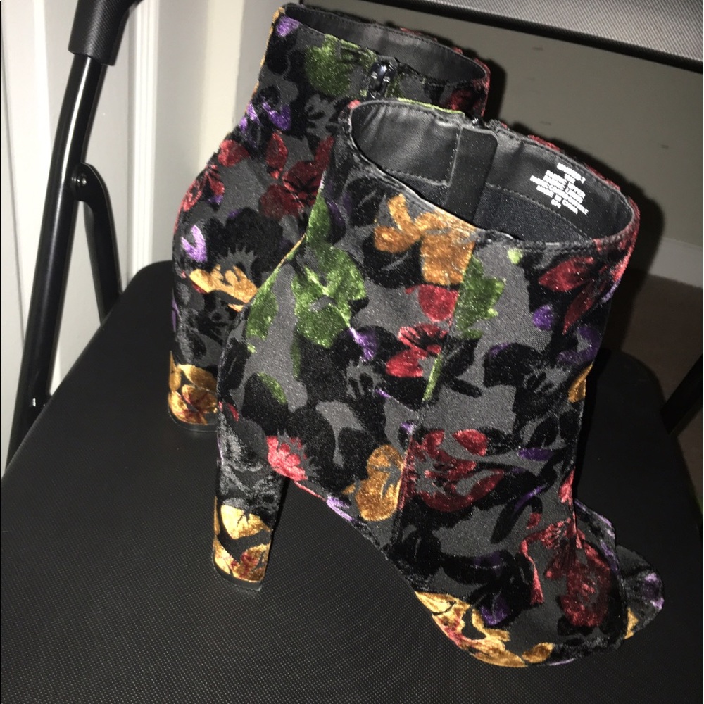 Velvet floral peep toe booties. In great condition