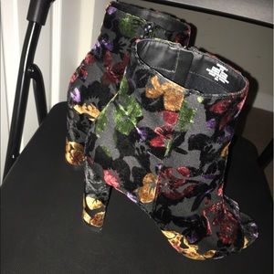 Velvet floral peep toe booties. In great condition