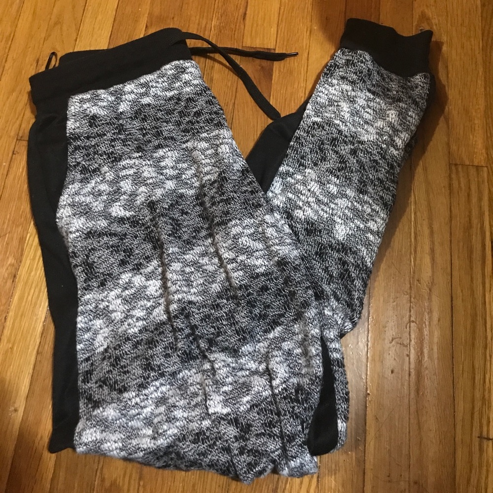 Black & White sweats