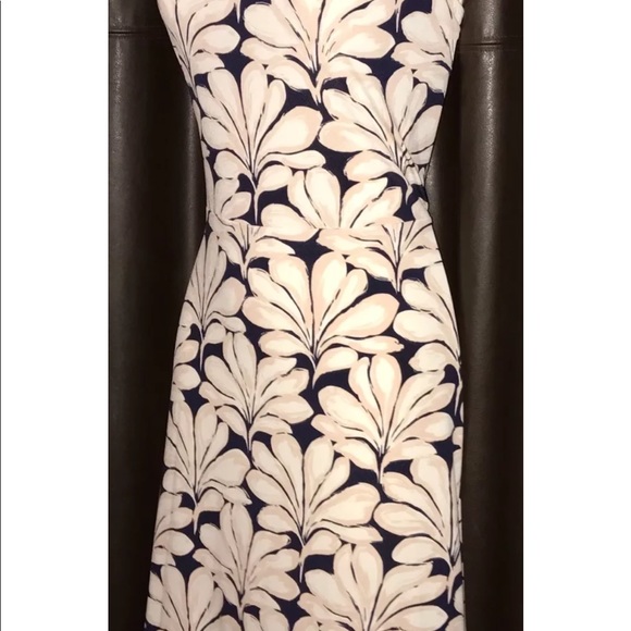 Meet your Posher, Yoli - Picture 3 of 3