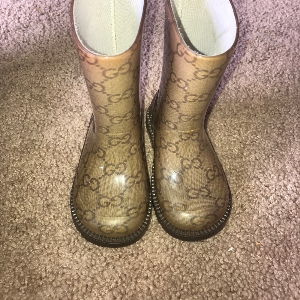 Gucci rain boots size 5c
