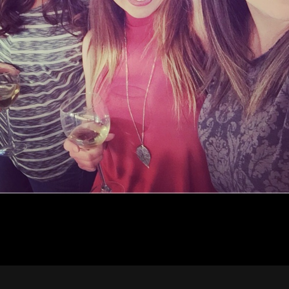 HIGH NECK SLEEVELESS TOP. Silence + Noise