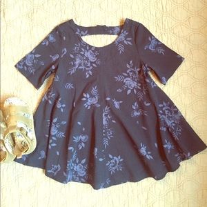 NWOT Old Navy Baby 12-18m Navy Floral Swing Dress