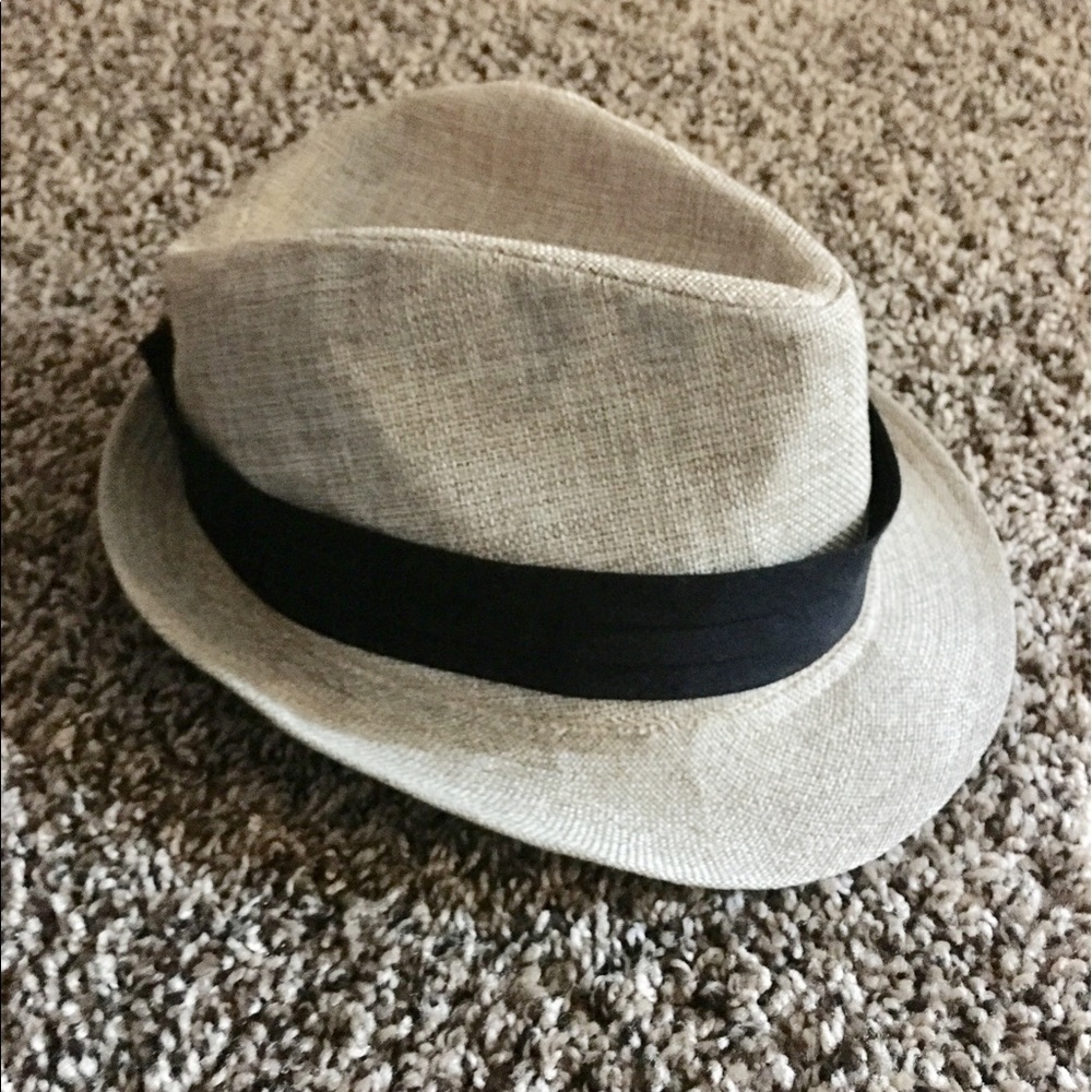 Women's fedora