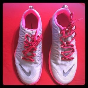 Women's Nike Lunar Cross Element Running sz9