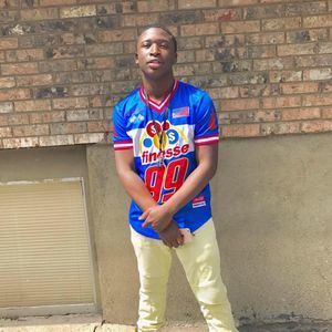 Meet your Posher, Eli