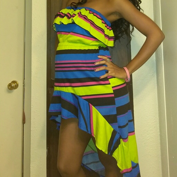 Salsa dress - Picture 2 of 3