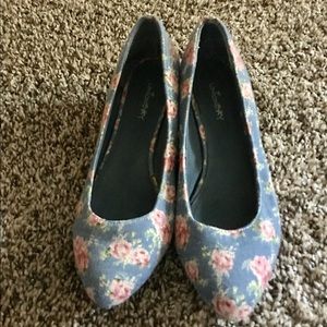 Floral heels