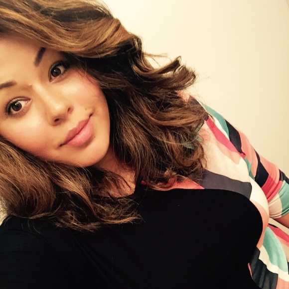 Meet your Posher, Elsa - Picture 1 of 1