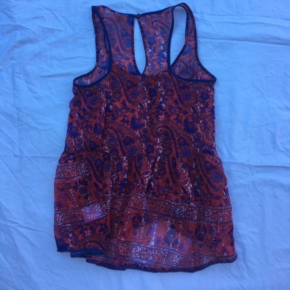 Patterned Tank - Picture 2 of 3