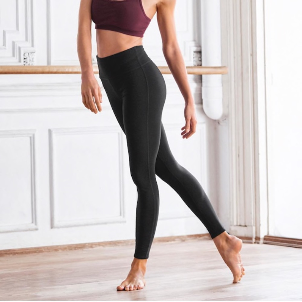 Athleta High Rise Chaturanga tight