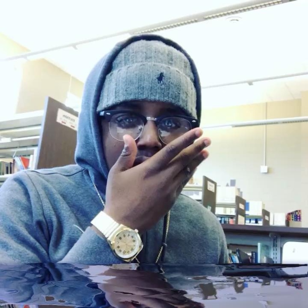 Meet your Posher, Savion