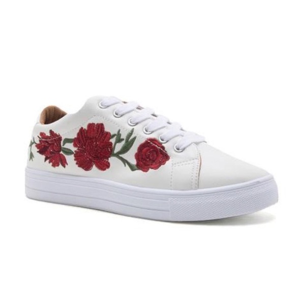 🌹 White Leather Sneakers Rose Embroidery🌹 - Picture 5 of 8